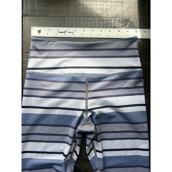 Zyia Active Purple Horizon Light n Tight Leggings Striped Size 4 - Picture 3 of 7